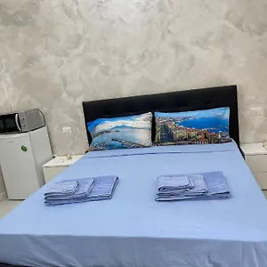 Casetta Stabile Nápoles