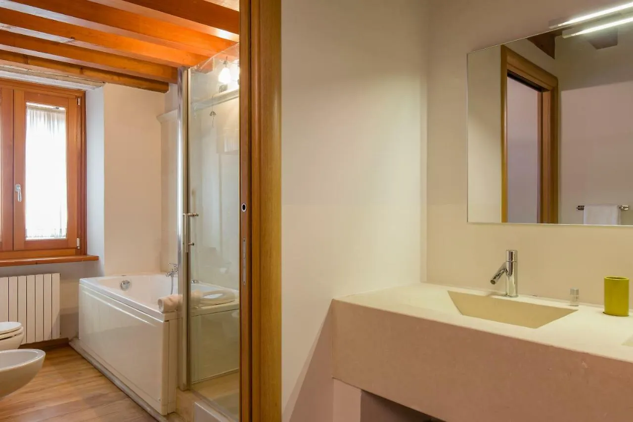 Downtown Apartment Verona 0*,  Italien