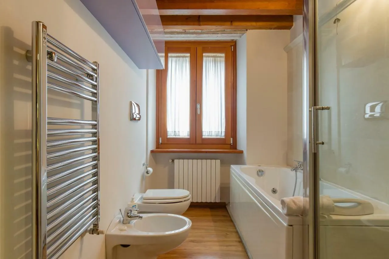 Downtown Apartment Verona